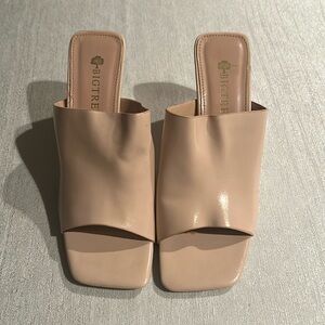 Bigtree Square-Toed Sandal Heels